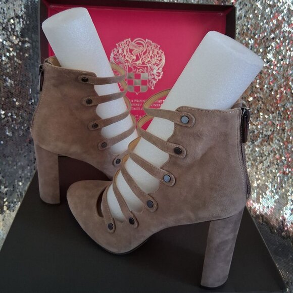 ✨ Like New ✨ Vince Camuto Taupe Suede Strappy Booties – Size 9M / EU 39 - Picture 2 of 7